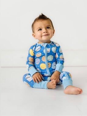Excellent Little Sleepies Cookies and Milk Zippy Bamboo Sleeper size: 3-6 months